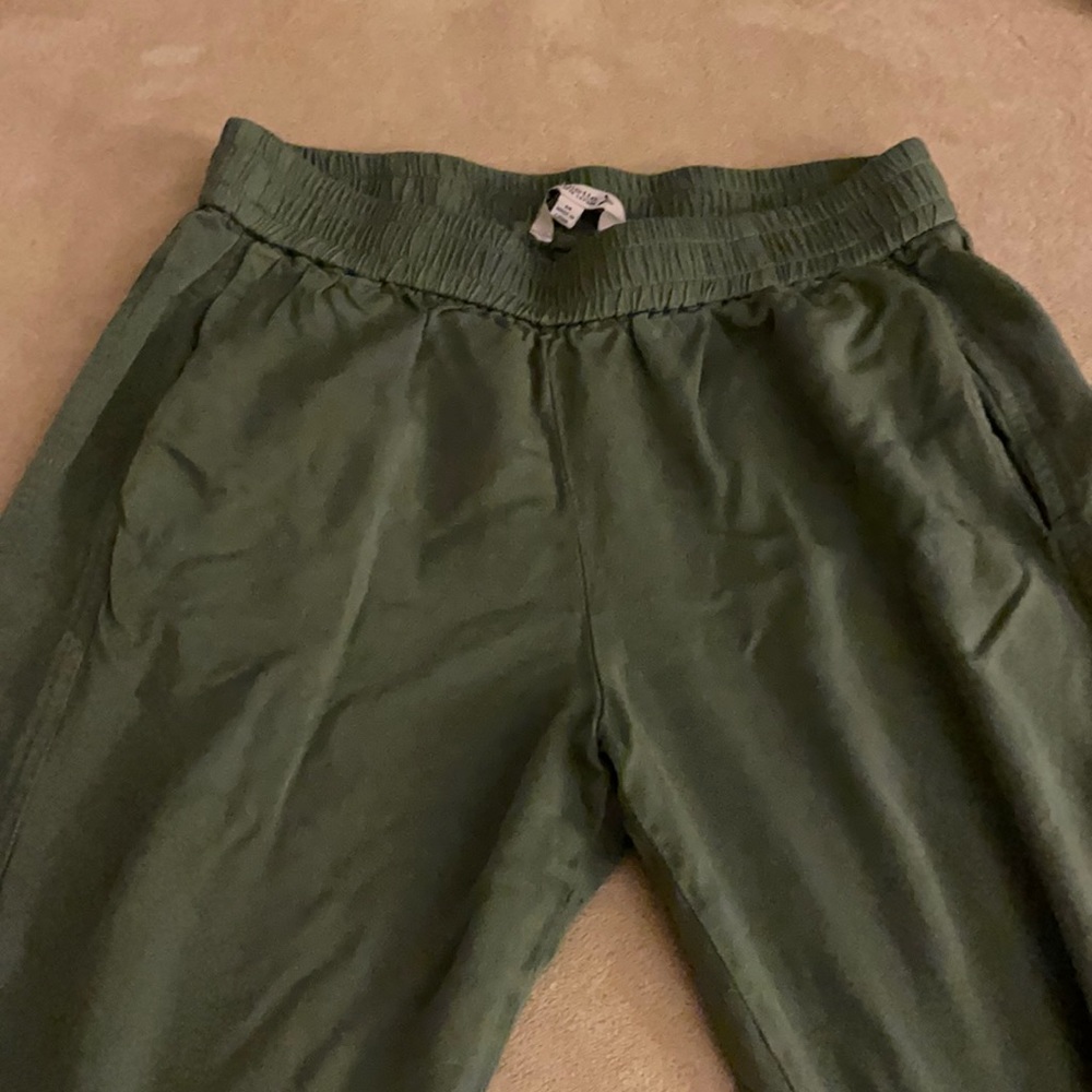 Nanette Lepore army green pants